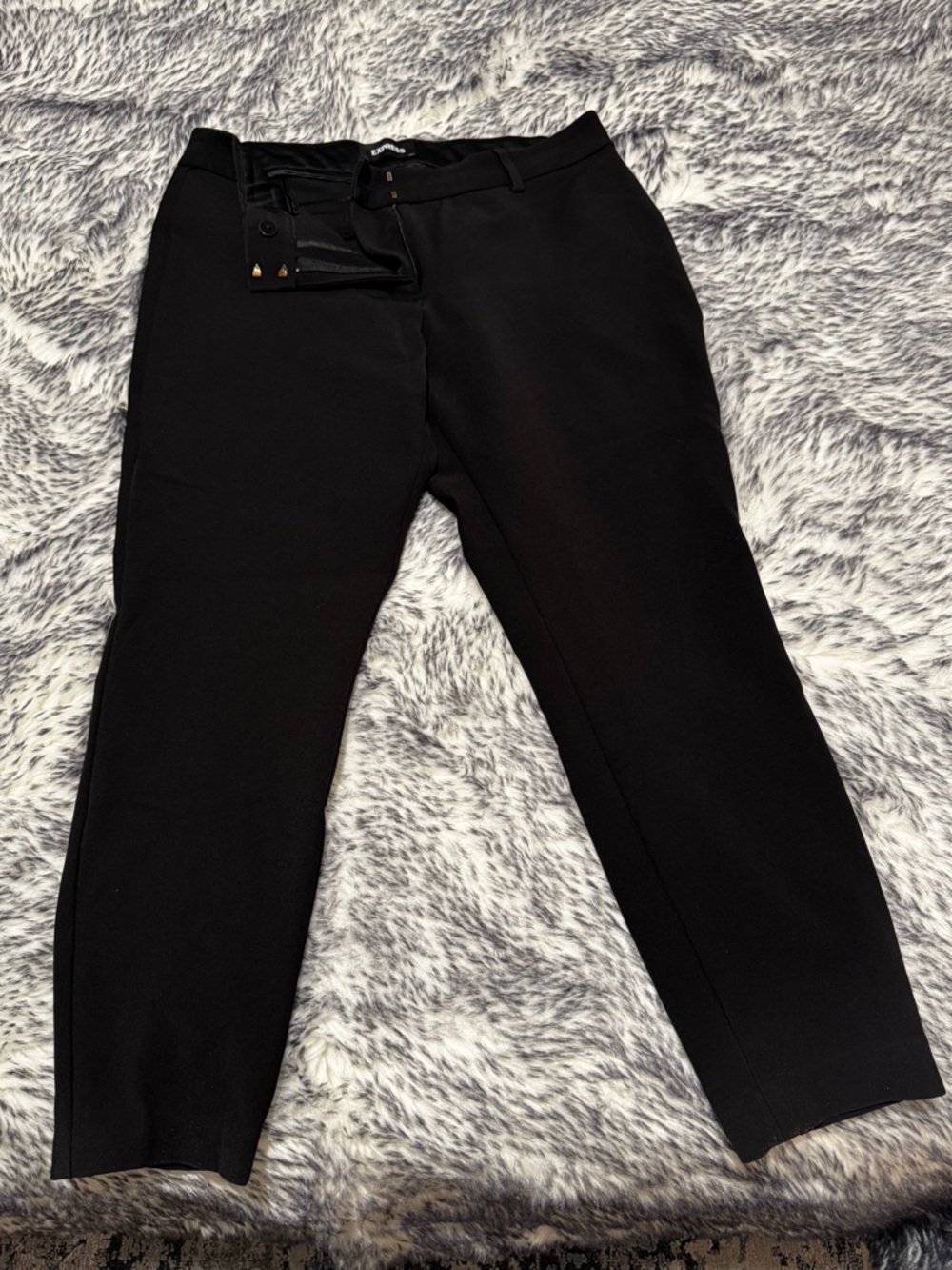 Express Extreme Stretch+ Skinny Mid Rise Pants Black Size 10 Short